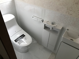 トイレ設備工事